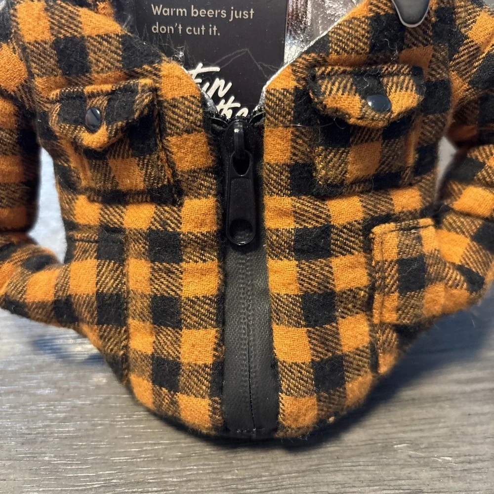 Puffin Drinkwear Beverage Jacket Lumberjack Brown Plaid Flannel Insulated Holder